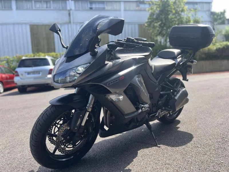 Z 1000 SX