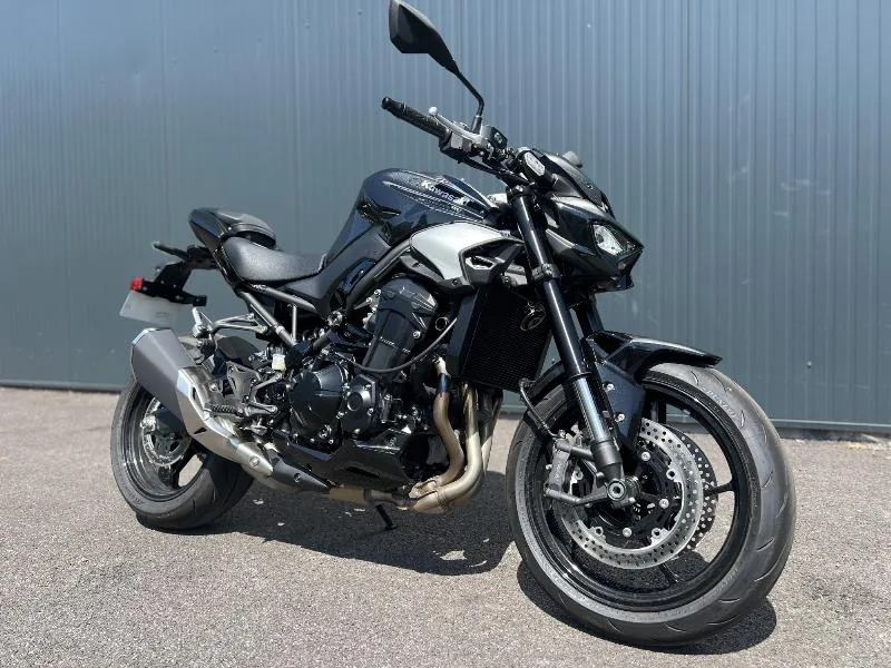 Z 900