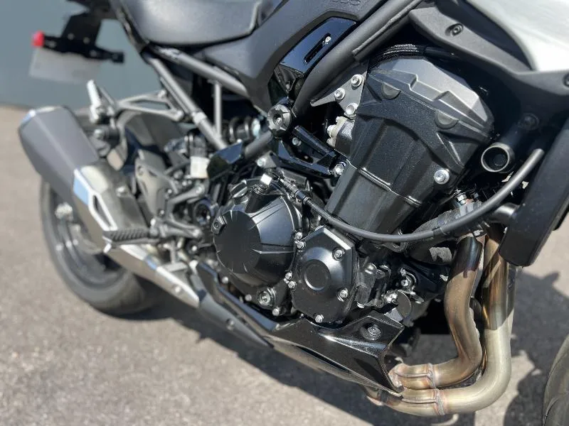 Z 900
