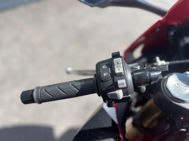 CBR 1000 RR FIREBLADE
