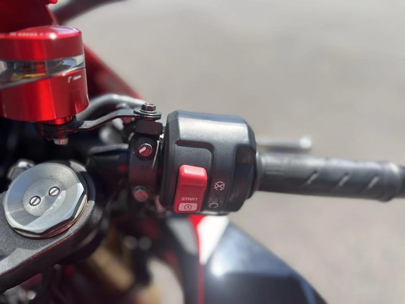 CBR 1000 RR FIREBLADE