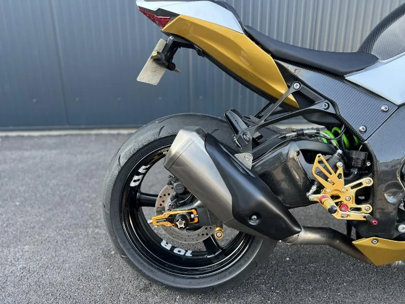 ZX10R
