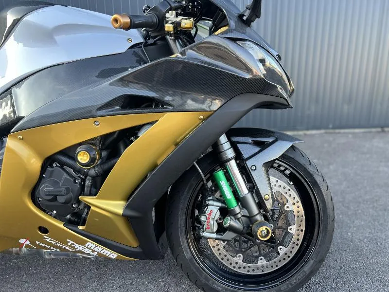 ZX10R