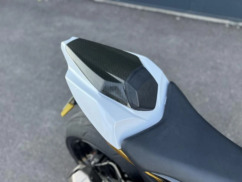 ZX10R