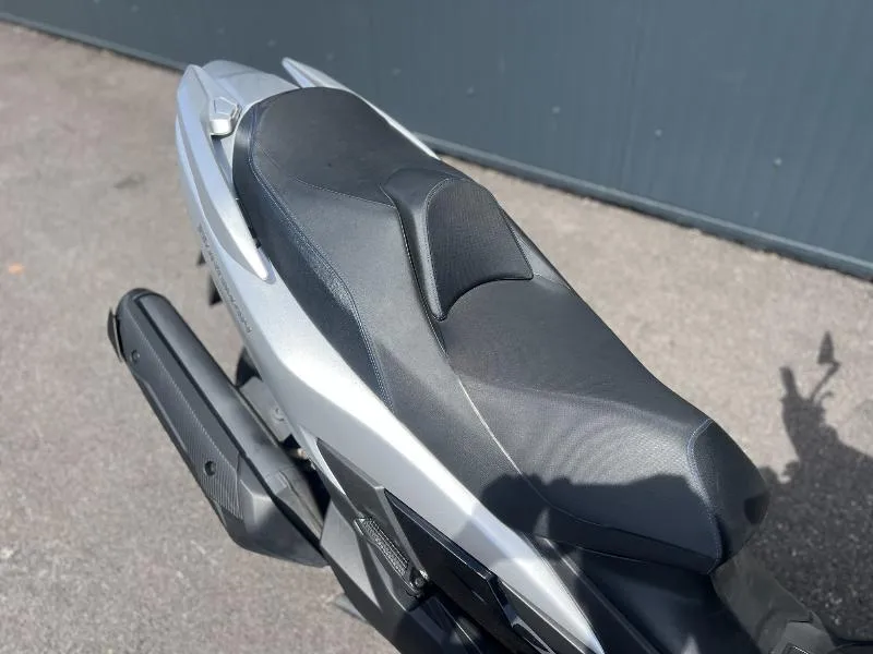 BURGMAN 400