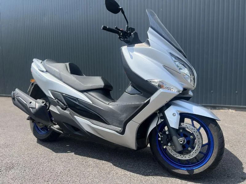 BURGMAN 400