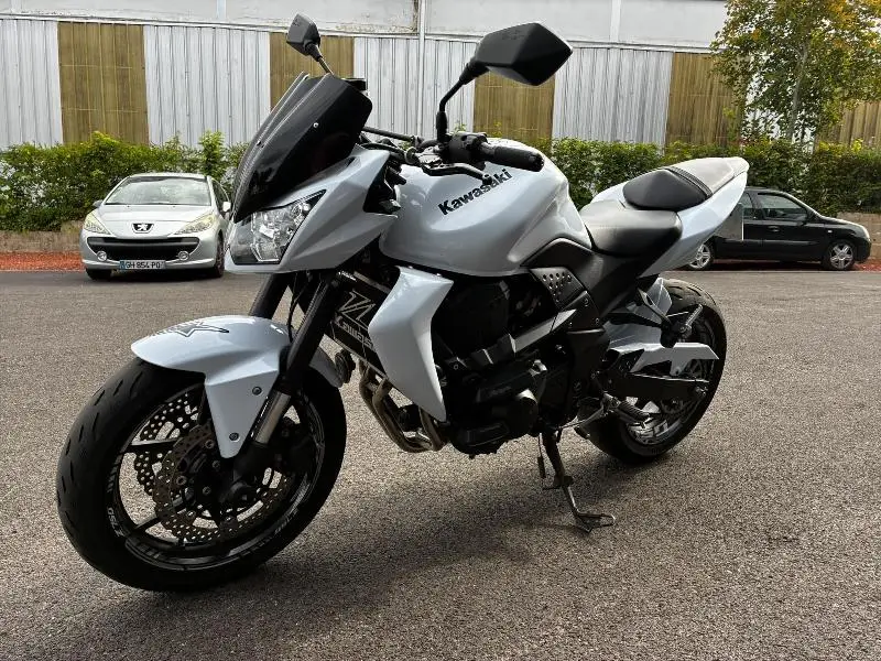 Z 750