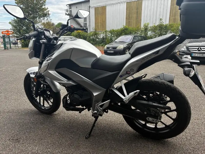 Visar 125i