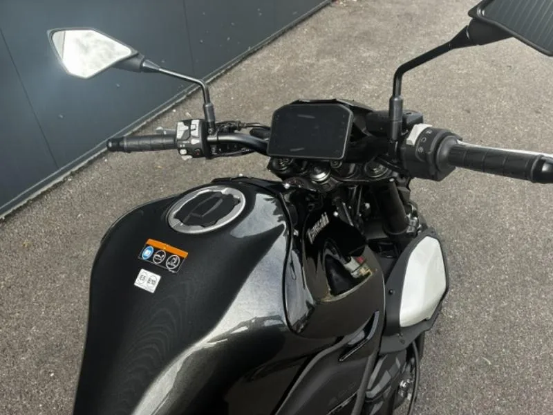 Z 900