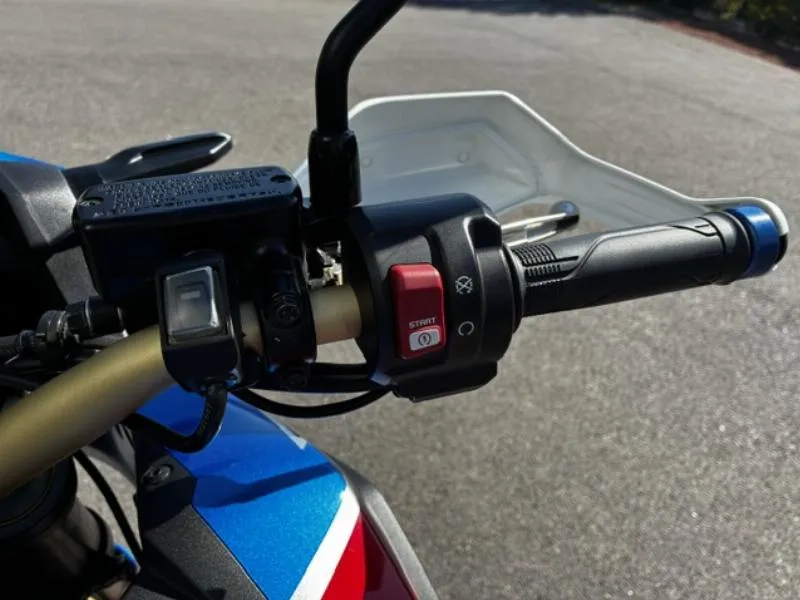 CRF 1000 L AFRICA TWIN