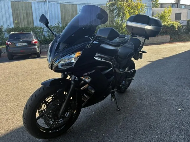 ER6 