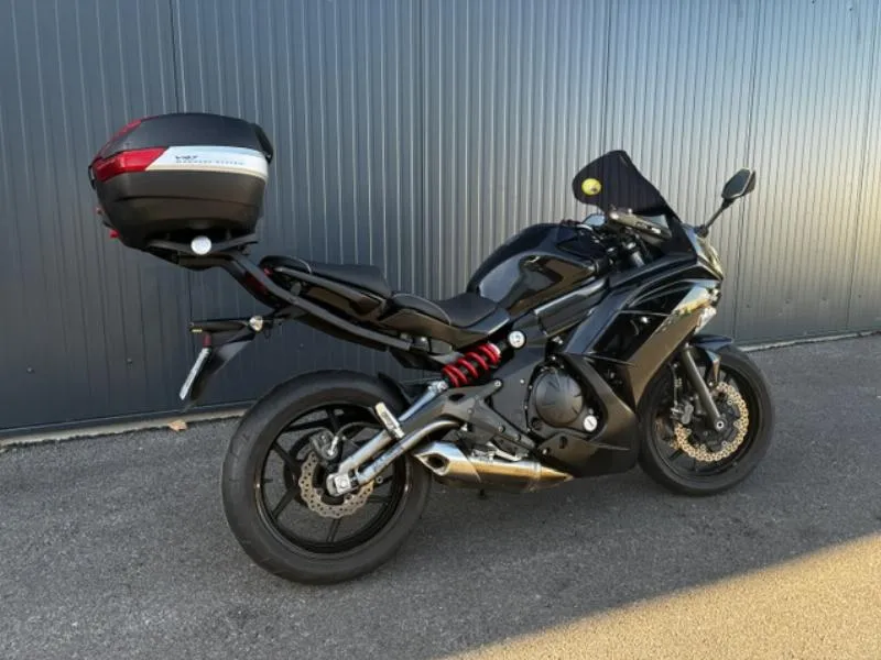 ER6 