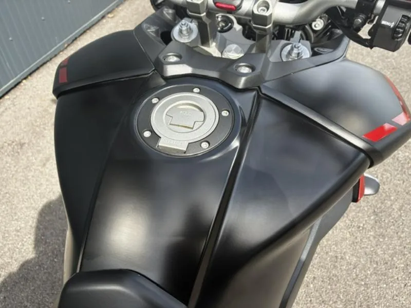 TRACER 9 GT