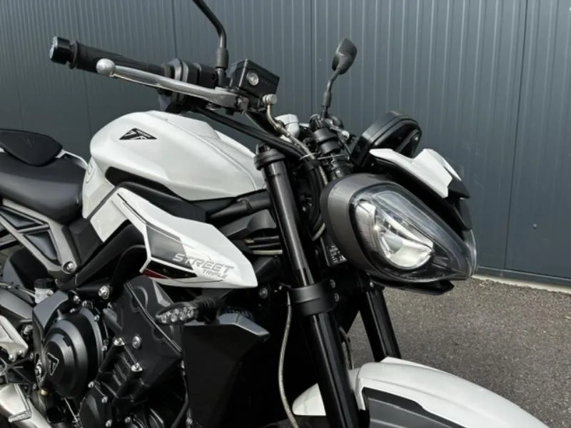 STREET TRIPLE 765 R