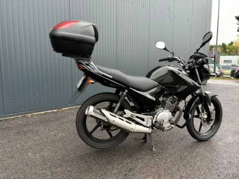 YBR 125ROADSTER