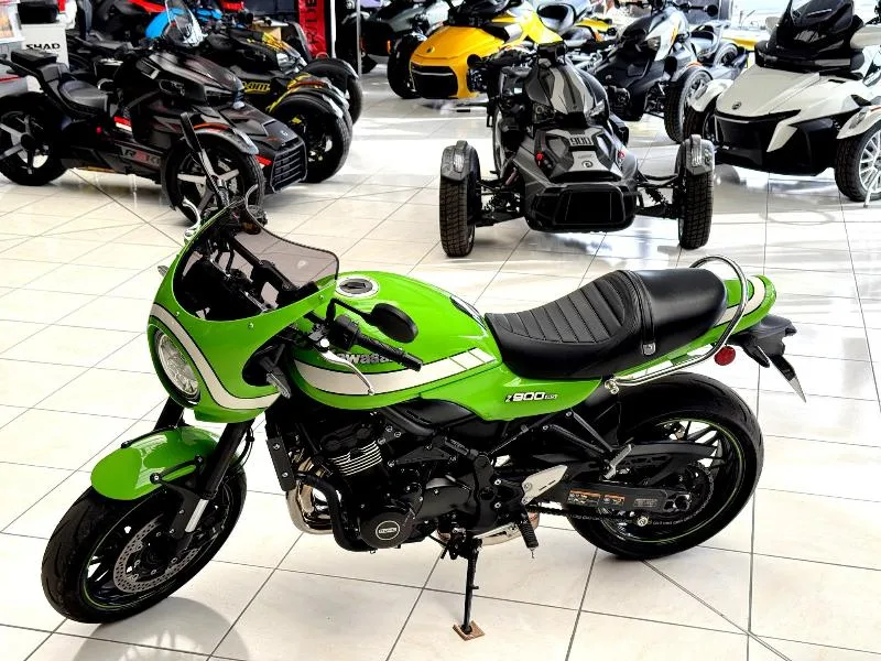 Z 900