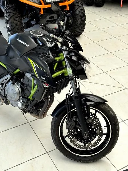 Z650  Z650