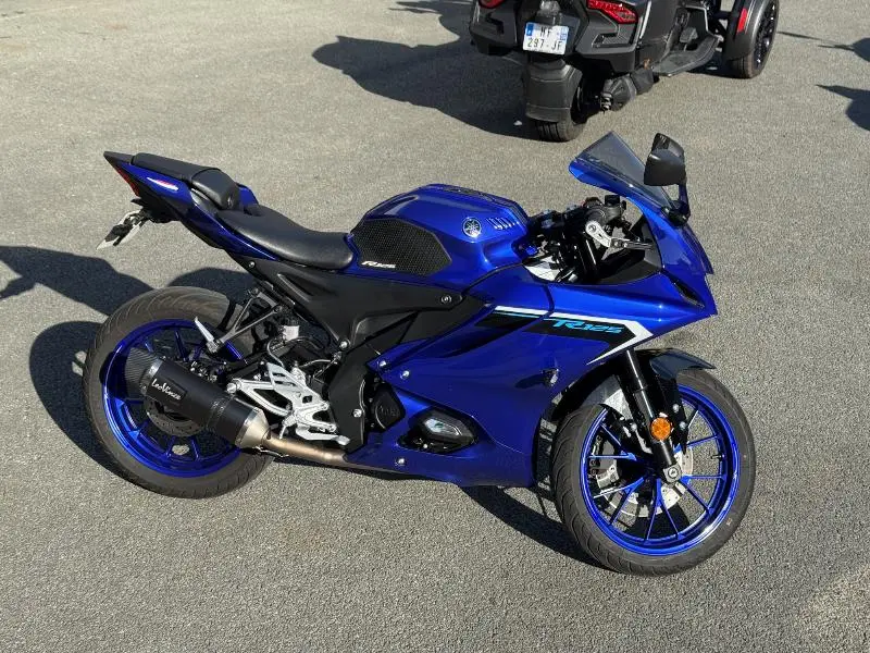 YZFR 125