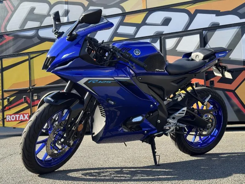 YZFR 125