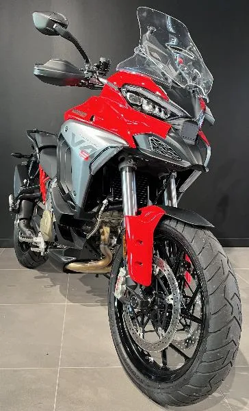 MULTISTRADA V4 S