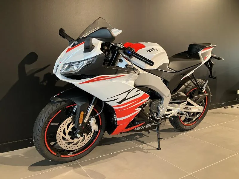 RS 125