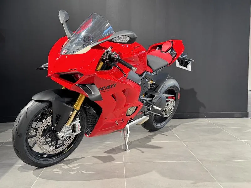 PANIGALE V4S 2023