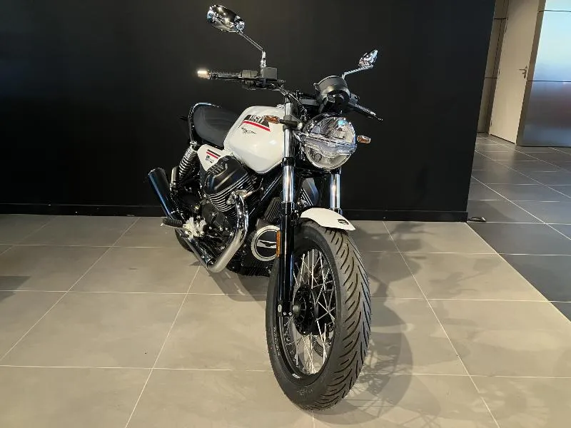 V7 SPECIAL