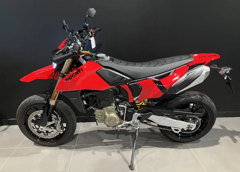 698 Mono
