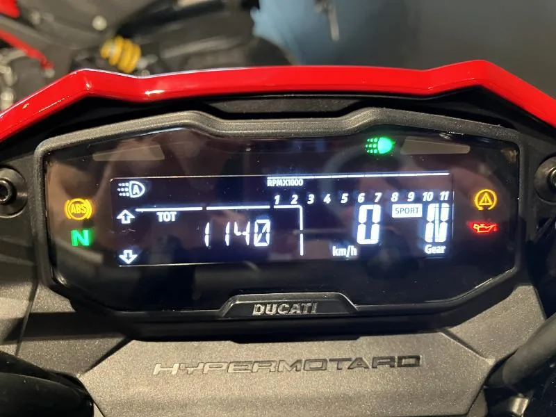 698 Mono