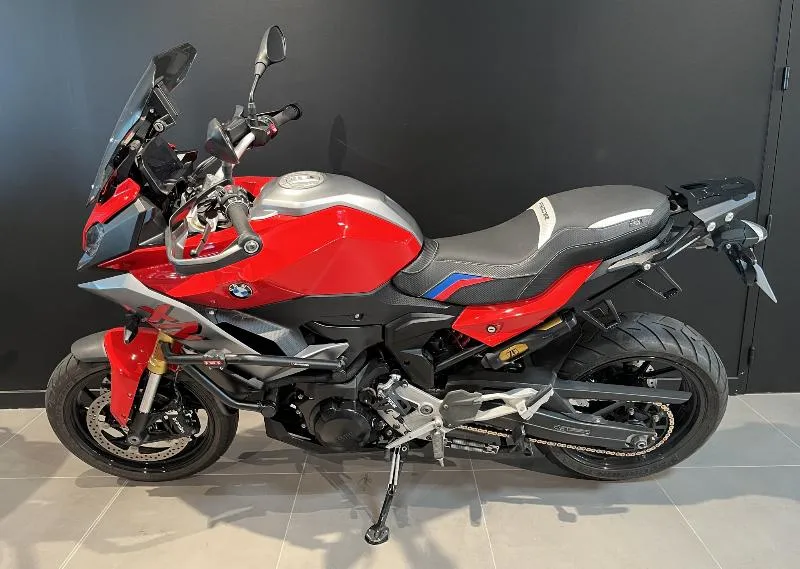F 900 XR
