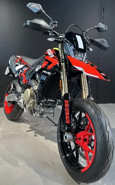HYPERMOTARD 698 RVE