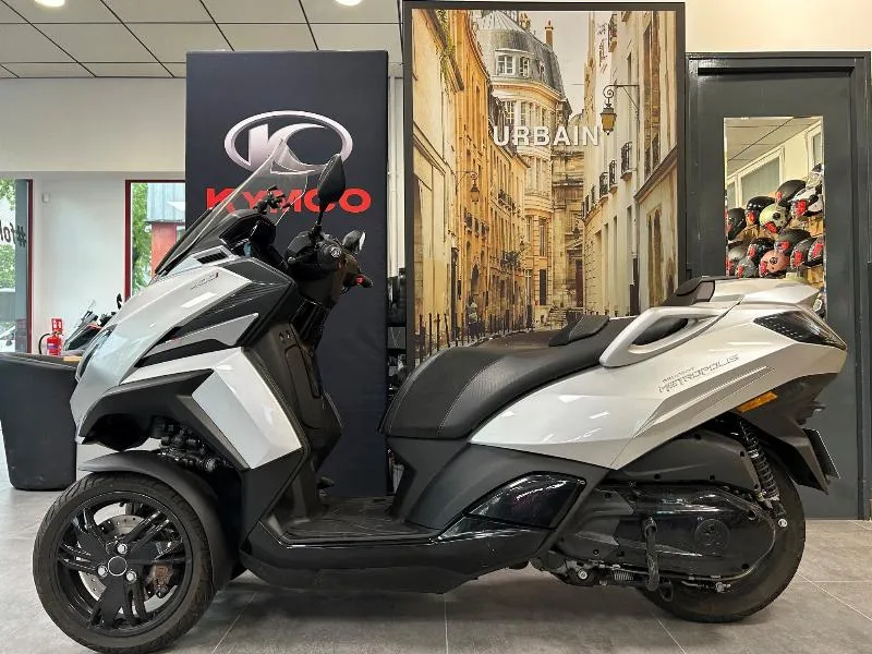 METROPOLIS 400