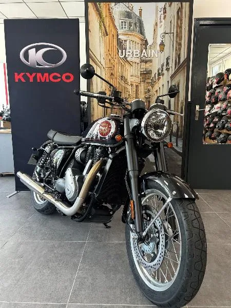 Gold Star 650 SP 2024