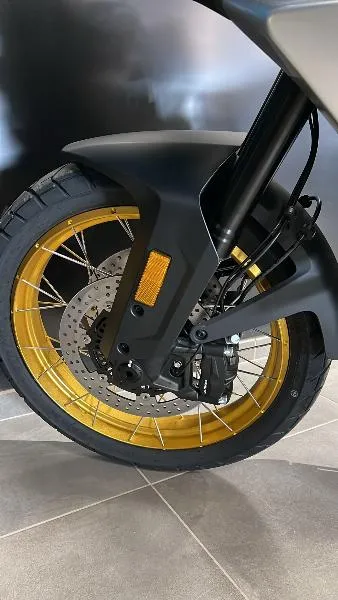 MT 700