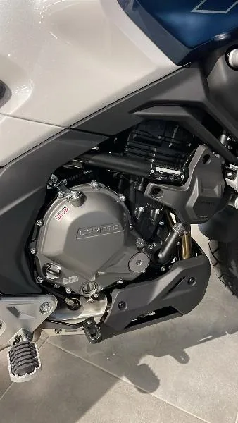 MT 700
