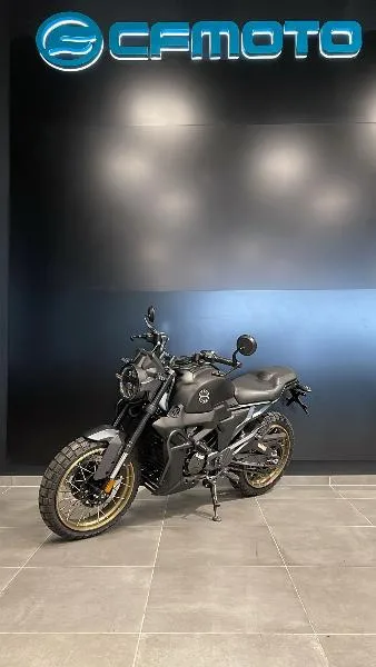 125 SCRAMBLER X