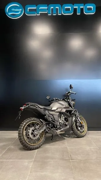 125 SCRAMBLER X