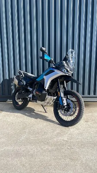 MT 800
