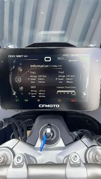 MT 800 SPORT