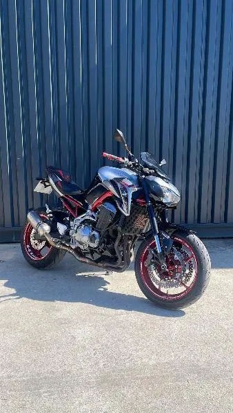 Z 900