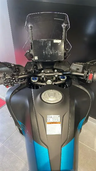 800 MT