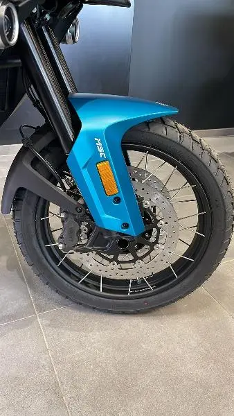 800 MT