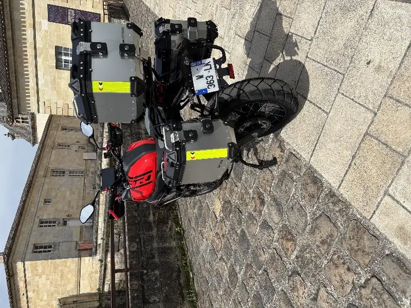 MOTO QJ MOTOR SRT 600 SX TOURING