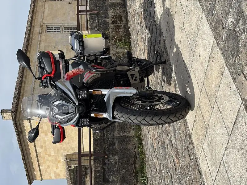 MOTO QJ MOTOR SRT 600 SX TOURING