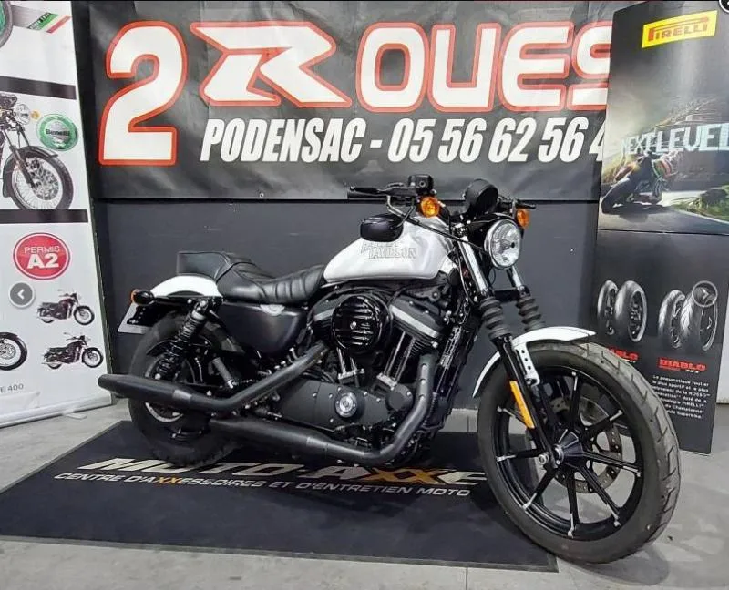 SPORTSTER 883