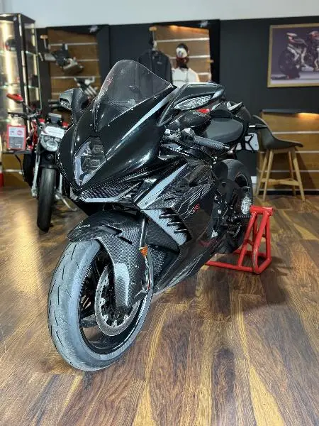 800 F3 RR