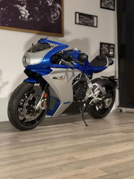 800 SUPERVELOCE ALPINE