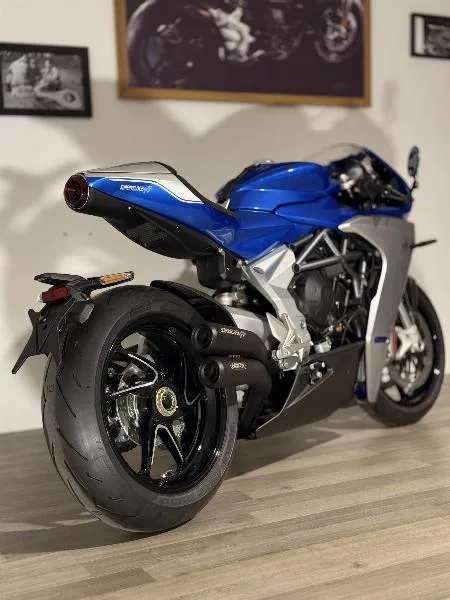 800 SUPERVELOCE ALPINE