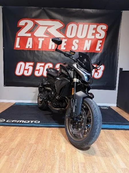 NK 800 SPORT