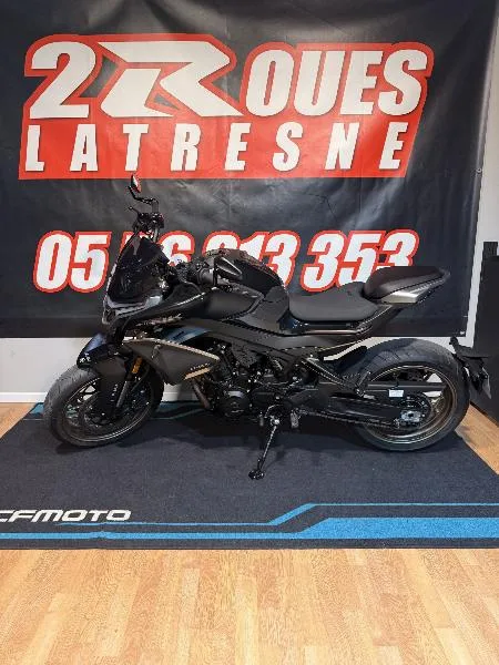 NK 800 SPORT